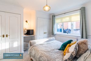 Bedroom- click for photo gallery